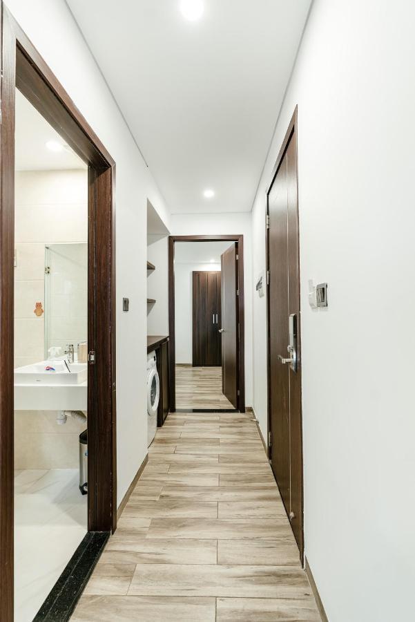 Sweden Hotel And Apartment Дананг Екстериор снимка
